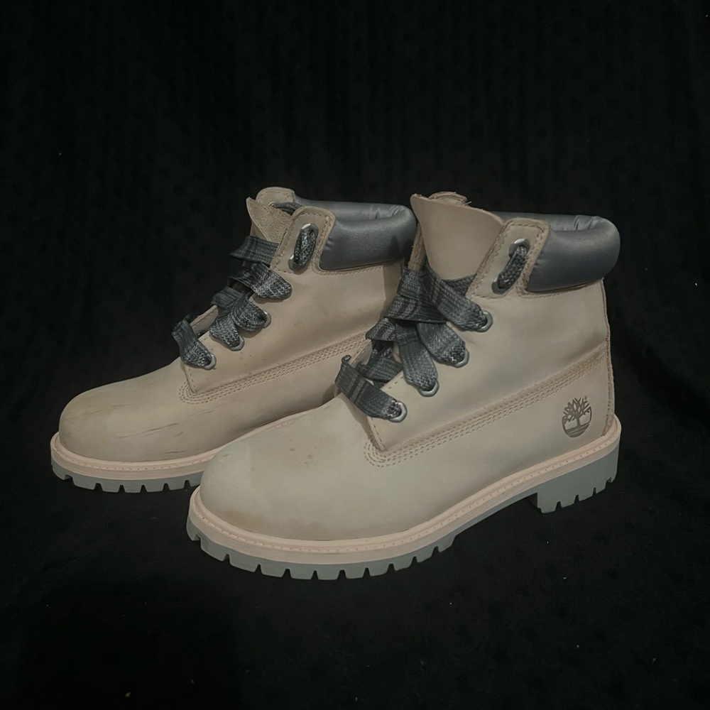 Timberland 6” pink boots